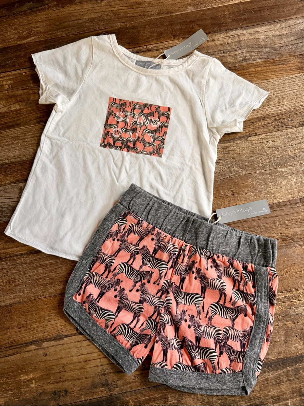 Miki Miette Gray Vintage Girls' Zebra Print Tee & Shorts Set 5Y